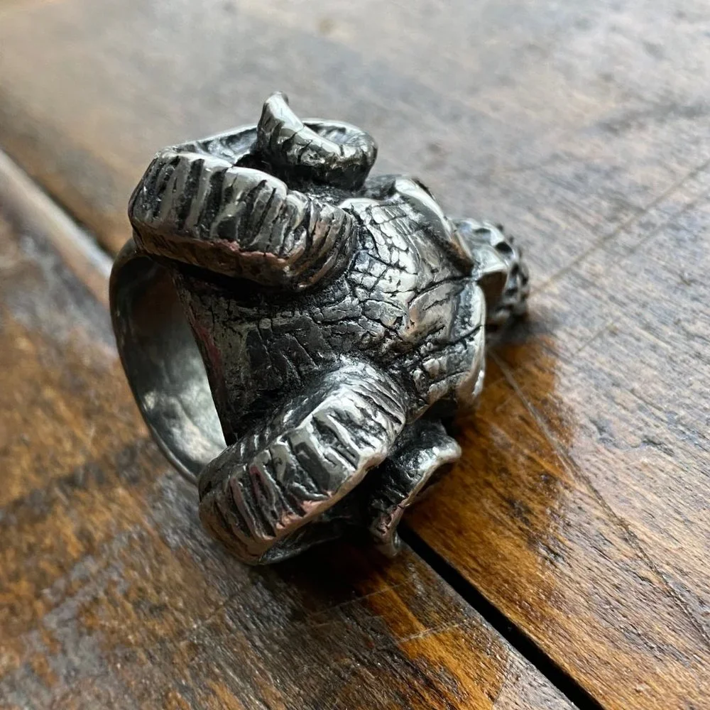 Ram Skull Rock Revival MADE IN ENGLAND Biker Moto Gothic Ring! mens RARE ONLY 1!